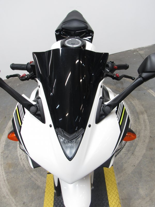 Used-2017-Yamaha-YZFR3-for-sale-in-Michigan-U4920-Front.JPG