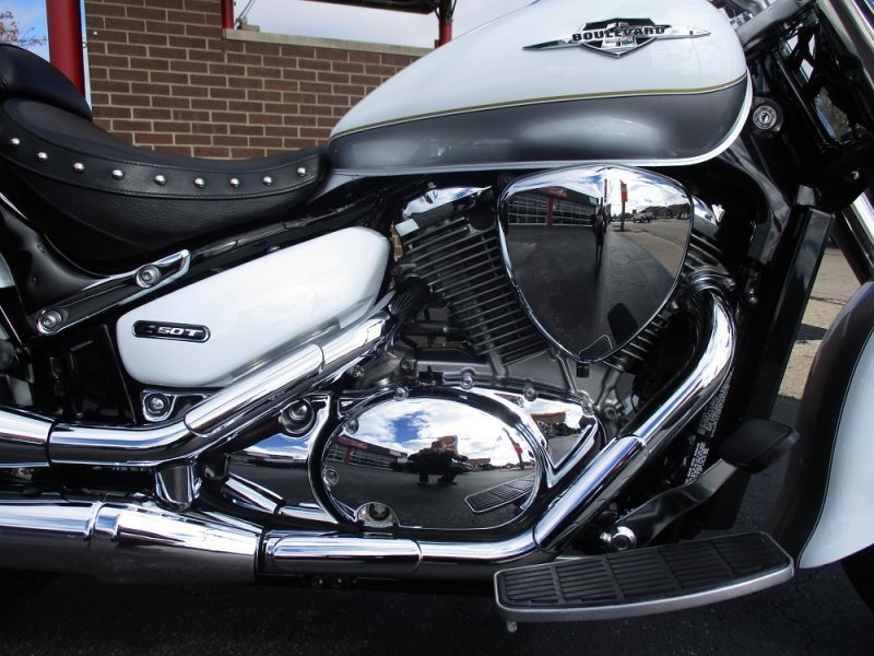 13 Suzuki VL800T 016.JPG