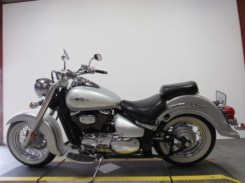 used-2007-suzuki-vl800-for-sale-in-michigan-u4849-2.JPG