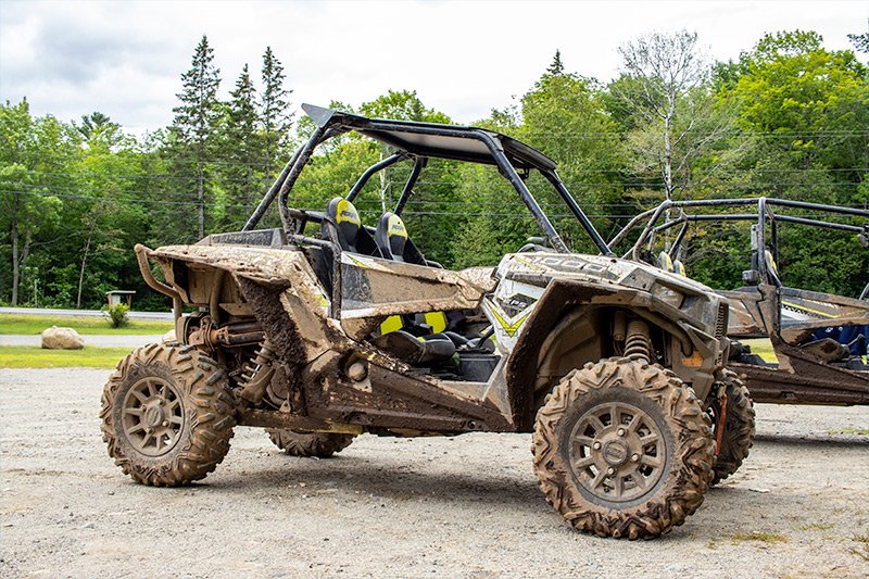 muddy-polaris-rzr-1000.jpg muddy-polaris-rzr-1000.jpg