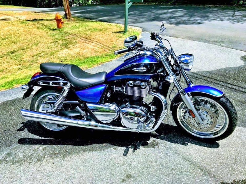 triumph-thunderbird-1.jpg