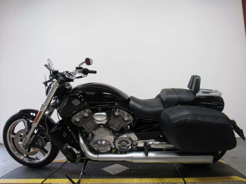 Used-2013-Harley-Muscle-Vrod-for-sale-in-michigan-U4875-2.JPG