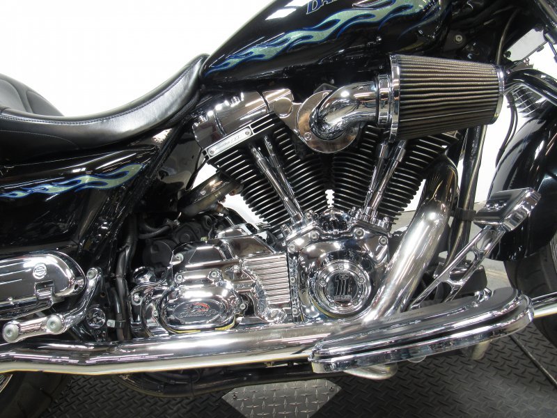 Used-2007-Harley-FLHRSE-screaming-eagle-road-king-for-sale-in-michigan-U4899-3.JPG