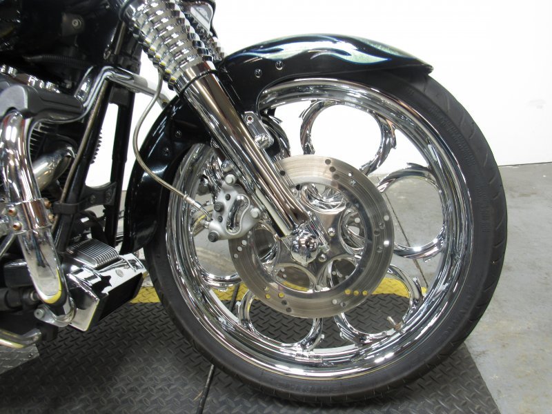 Used-2007-Harley-FLHRSE-screaming-eagle-road-king-for-sale-in-michigan-U4899-4.JPG