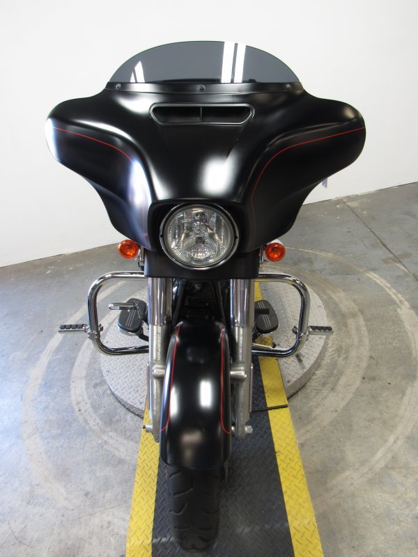 Used-2015-Harley-FLHXS-for-sale-in-Michigan-U4817-5.JPG