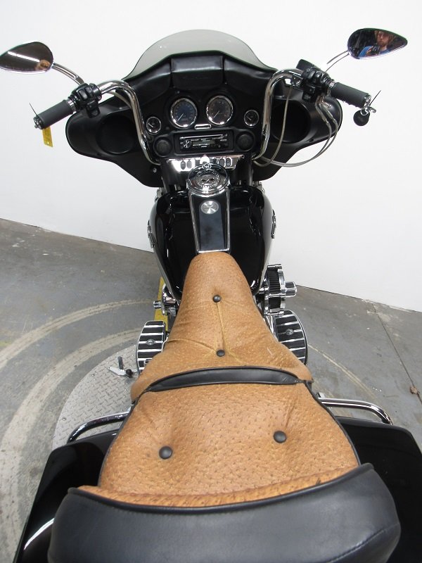 Used-2003-Harley-Electra-Glide-FLHT-U4127-for-sale-in-Michigan-U4791-back.JPG