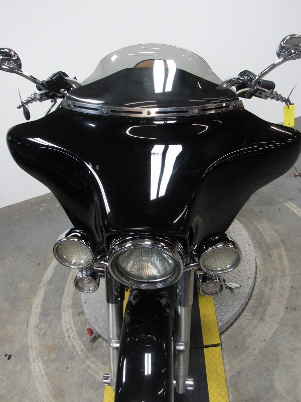 Used-2003-Harley-Electra-Glide-FLHT-U4127-for-sale-in-Michigan-U4791-front.JPG