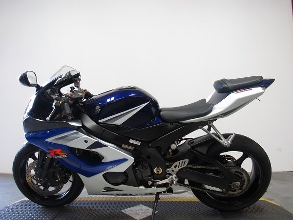 Used-2005-Suzuki-GSXR1000-U4921-for-sale-in-Michigan-2.JPG Used-2005-Suzuki-GSXR1000-U4921-for-sale-in-Michigan-2.JPG