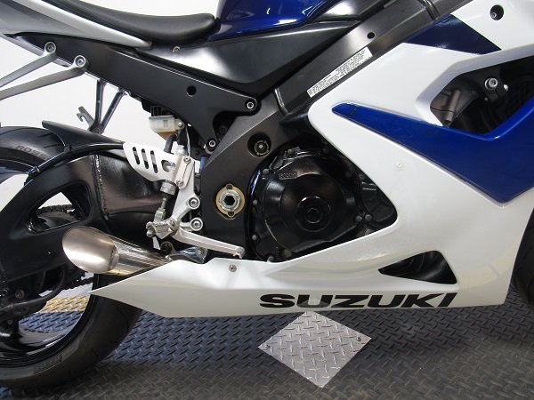 Used-2005-Suzuki-GSXR1000-U4921-for-sale-in-Michigan-engine.JPG Used-2005-Suzuki-GSXR1000-U4921-for-sale-in-Michigan-engine.JPG