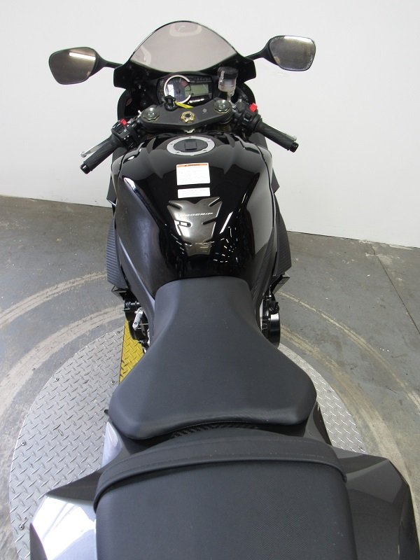 Used-Suzuki-GSXR750-U4951-for-sale-in-Michigan-back.JPG Used-Suzuki-GSXR750-U4951-for-sale-in-Michigan-back.JPG