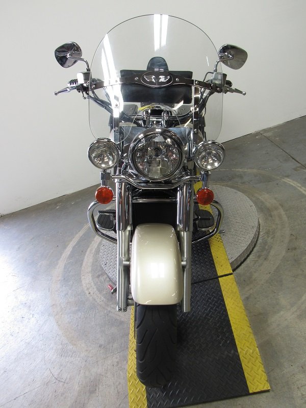 2005-Kawasaki-Vulcan-VN1600-U4790-for-sale-in-Michigan-front2.JPG