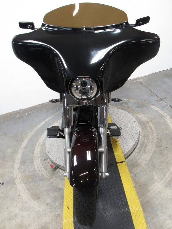 2014-harley-davidson-fld-103-switchback-u4889-front-2.JPG