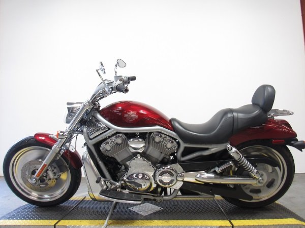 used-2002-harley-VRSC-V-Rod-U4870-for-sale-in-michigan-2.JPG