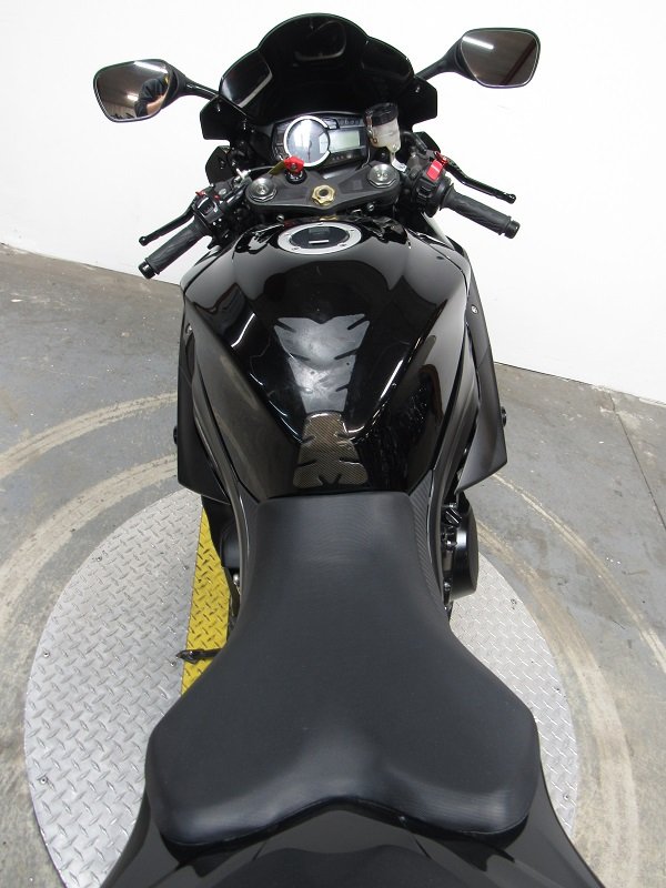 used-2014-suzuki-gsxr-1000-u4949-for-sale-in-michigan-back.JPG used-2014-suzuki-gsxr-1000-u4949-for-sale-in-michigan-back.JPG
