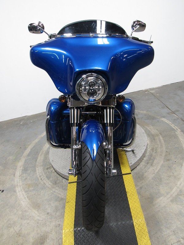 used-2009-harley-flhx-streetglide-u4901-for-sale-in-michigan-front2.JPG