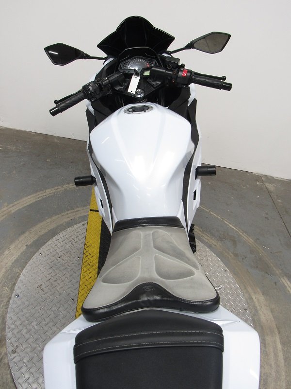 used-2013-kawasaki-ninja-300-ex300adf-u4908-for-sale-in-michigan-back.JPG