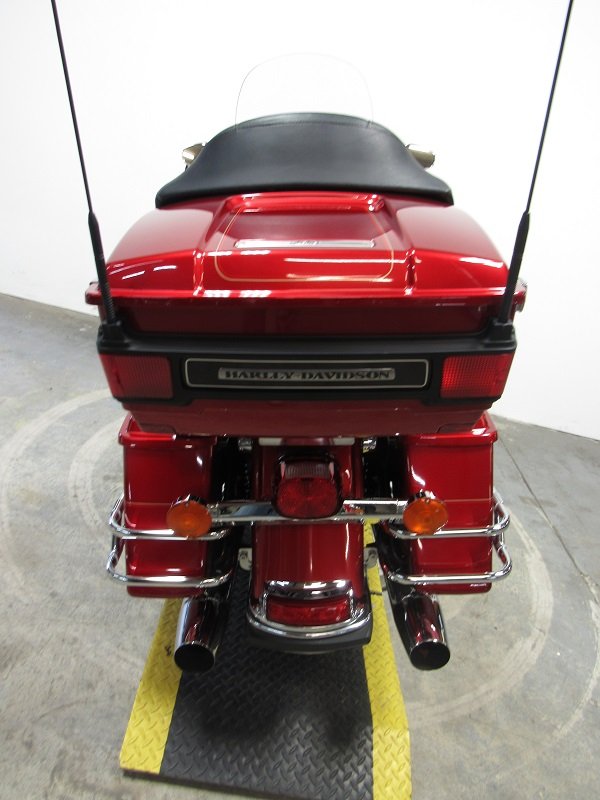 used-2012-harley-Ultra-classic-FLHTCU-U4917-for-sale-in-michigan-back2.JPG