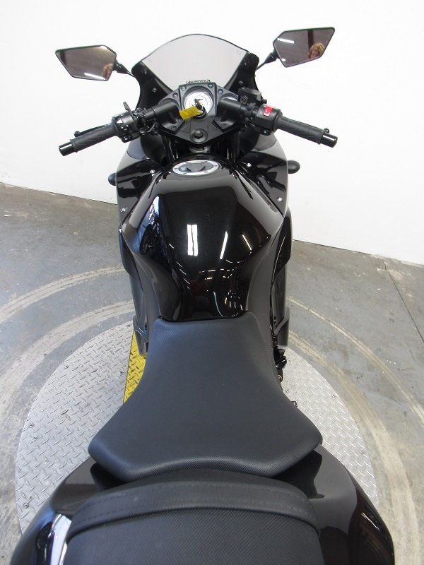 used-2012-kawasaki-ninja-250r-ex250jcf-u4933-for-sale-in-michigan-back.JPG