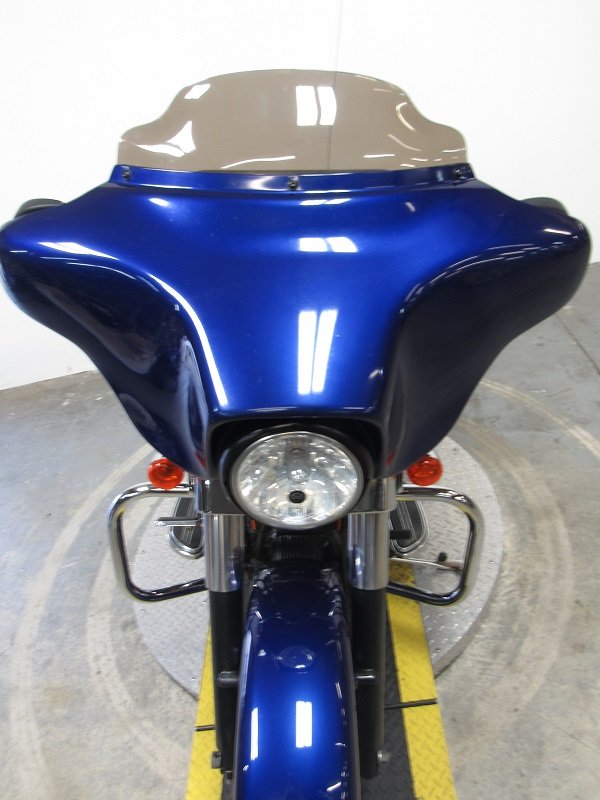 used-2006-harley-flhxi-street-glide-u4881-for-sale-in-michigan-front.JPG