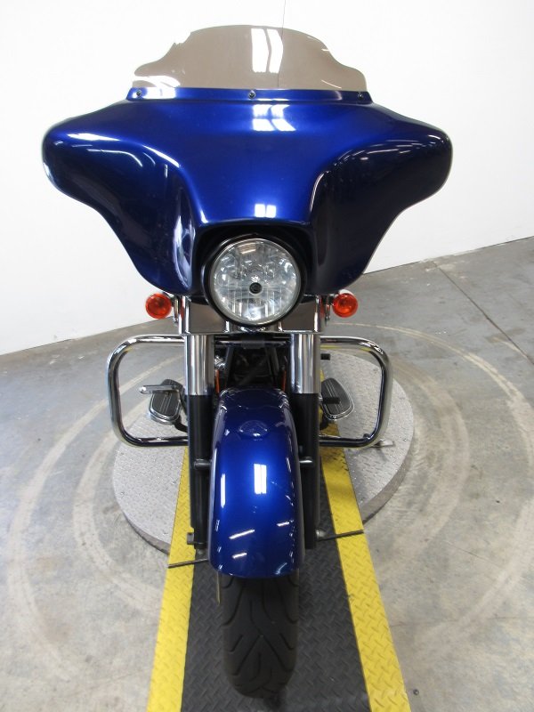 used-2006-harley-flhxi-street-glide-u4881-for-sale-in-michigan-front2.JPG
