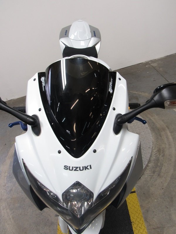 used-2008-suzuki-gsxr600-u4841-for-sale-in-michigan-front.JPG