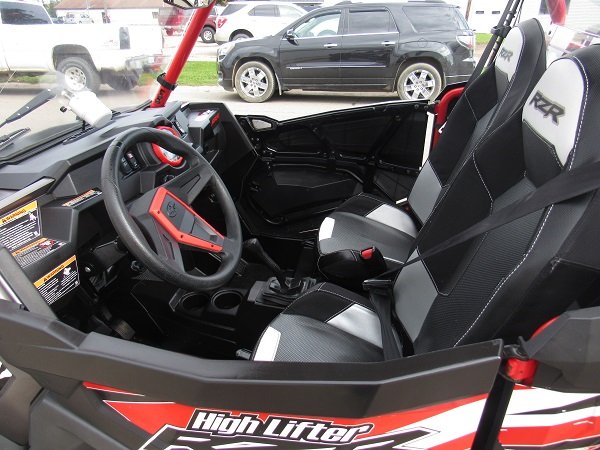used-2016-polaris-rzr-high-lifter-u4955-for-sale-in-michigan-inside1.JPG used-2016-polaris-rzr-high-lifter-u4955-for-sale-in-michigan-inside1.JPG