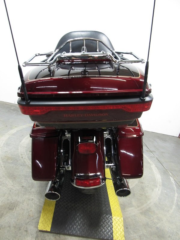 used-harley-ultra-limited-electra-glide-flhtcu-u4938-for-sale-in-michigan-back2.JPG