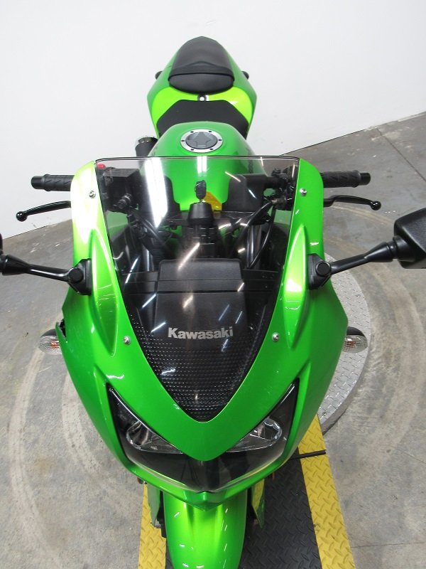 used-2012-kawasaki-ninja-20-ex250jcf-u4932-for-sale-in-michigan-front2.JPG