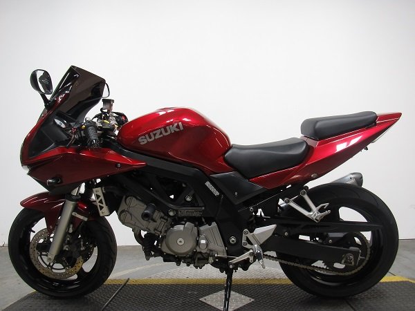 used-2007-suzuki-sv650-u4935-for-sale-in-michigan-2.JPG