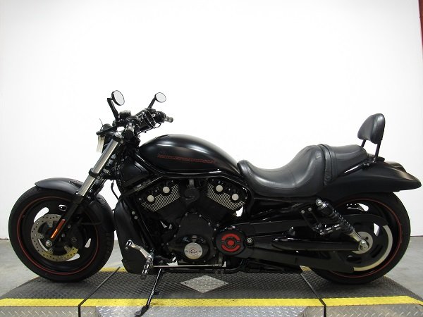 used-2007-harley-night-rod-special-vrscdx-u4865-for-sale-in-michigan-2.JPG