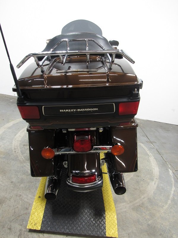 used-2013-harley-ultra-limited-flhtk-u5002-for-sale-in-michigan-back2.JPG