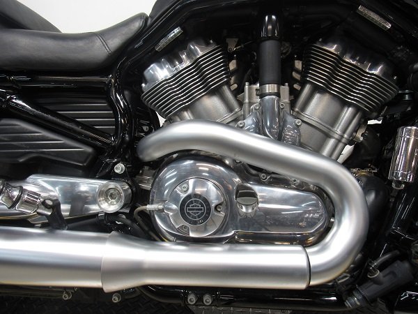 used-2013-harley-vrod-muscle-vrscf-u4985-for-sale-in-michigan-engine.JPG