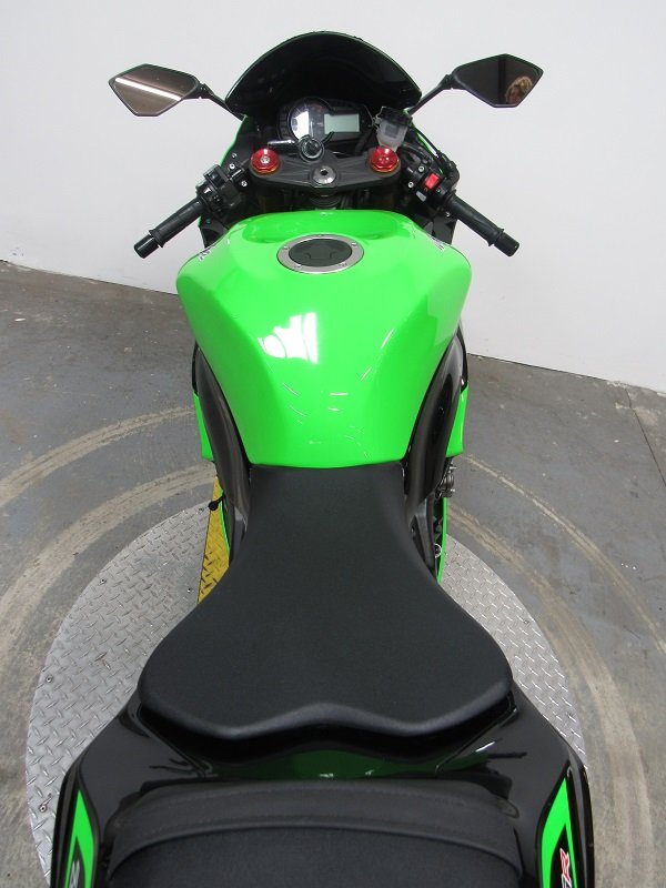 used-2013-kawasaki-zx636-u5029-for-sale-in-michigan-back.JPG used-2013-kawasaki-zx636-u5029-for-sale-in-michigan-back.JPG