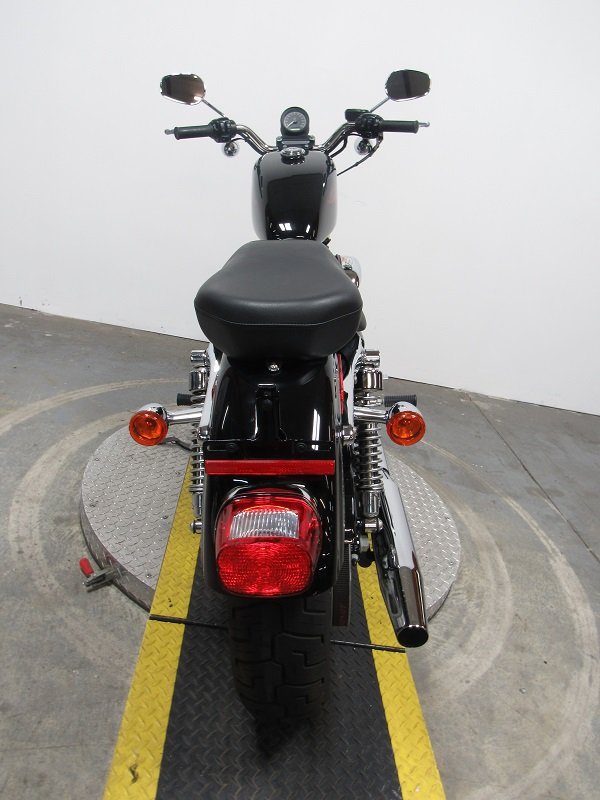 used-2007-harley-sportster-xl883-u4941-for-sale-in-michigan-back2.JPG