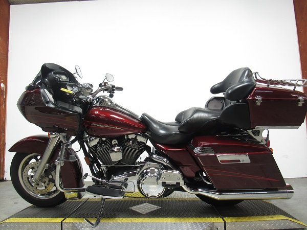 used-2008-harley-road-glide-fltr-u5019-for-sale-in-michigan-2.JPG