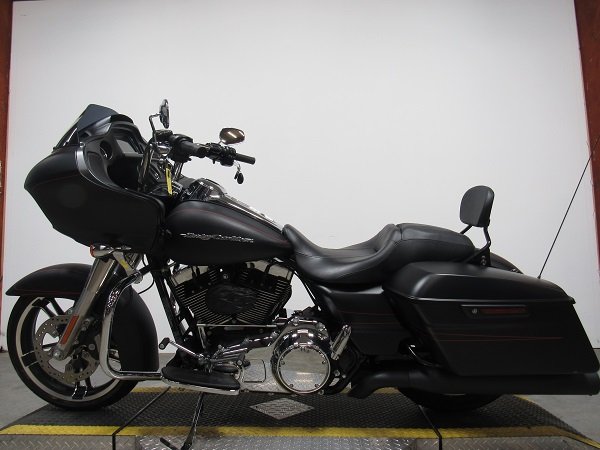 used-2015-harley-road-glide-special-fltrxs-u4940-for-sale-in-michigan-2.JPG