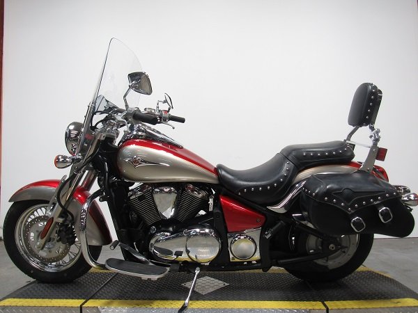 used-2007-kawasaki-vulcan-900-classic-vn900d7f-u4959-for-sale-in-michigan-2.JPG