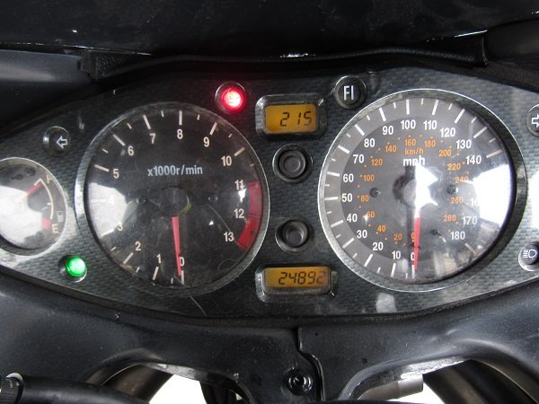 used-2000-suzuki-gsx1300r-u4755-for-sale-in-michigan-odom.JPG