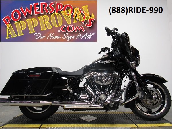 used-2011-harley-street-glide-flhx-u5018-for-sale-in-michigan.JPG