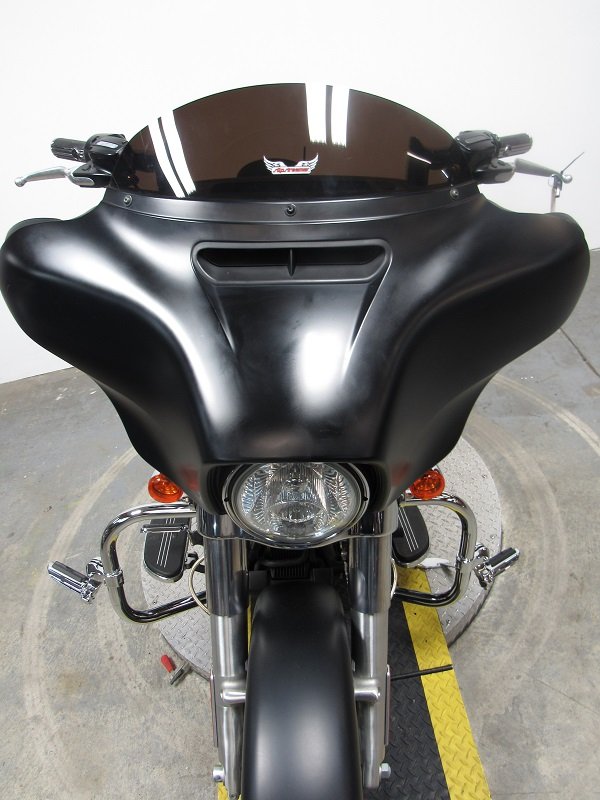 used-2014-harley-street-glide-flhx-U4900-for-sale-in-michigan-front.JPG