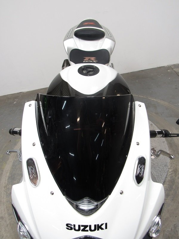 used-2007-suzuki-gsxr1000k7-u4952-for-sale-in-michigan-front.JPG