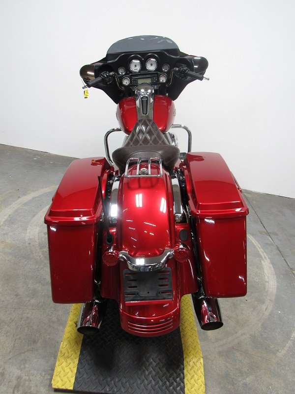used-2013-harley-street-glide-flhx-u4973-for-sale-in-michigan-back2.JPG