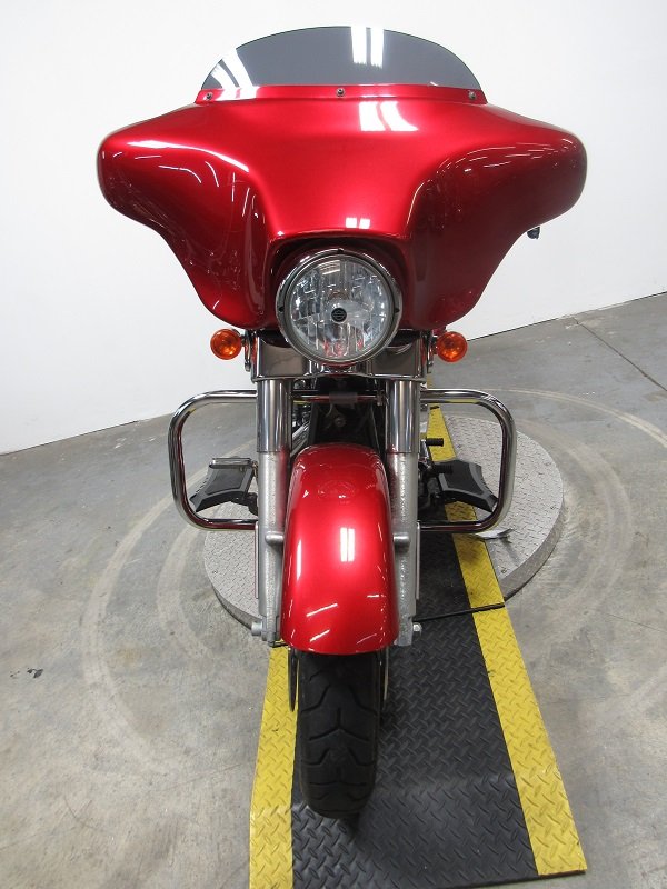 used-2013-harley-street-glide-flhx-u4973-for-sale-in-michigan-front2.JPG