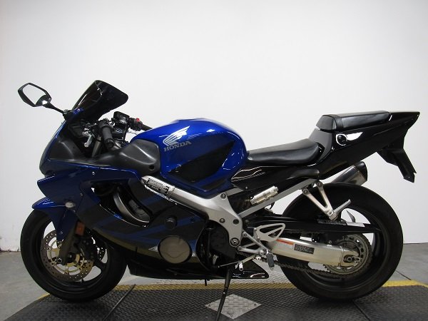 used-2006-honda-cbr600-u5039-for-sale-in-michigan-3.JPG