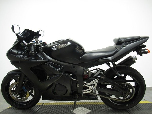 used-2008-yamaha-yzf-r6-u5106-for-sale-in-michigan-3.JPG