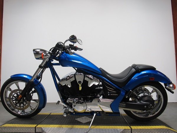 used-2016-honda-fury-vt13cxg-u5121-for-sale-in-michigan-3.JPG