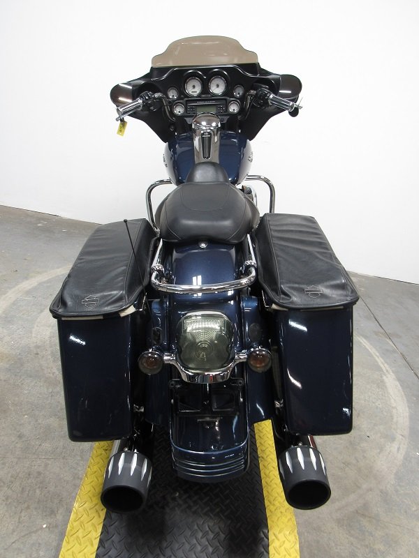 used-2008-harley-street-glide-flhx-u5091-for-sale-in-michigan-back2.JPG