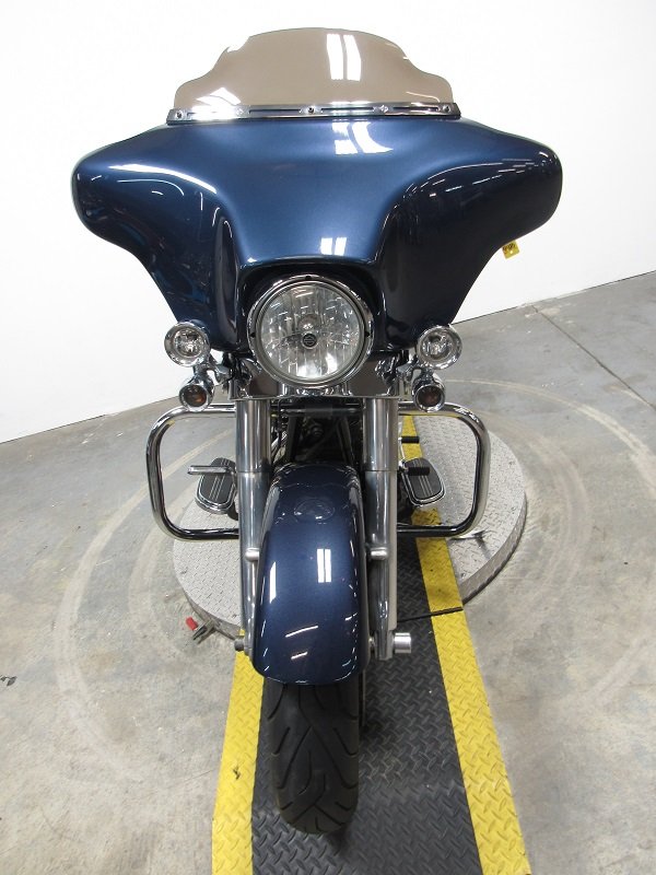 used-2008-harley-street-glide-flhx-u5091-for-sale-in-michigan-front2.JPG