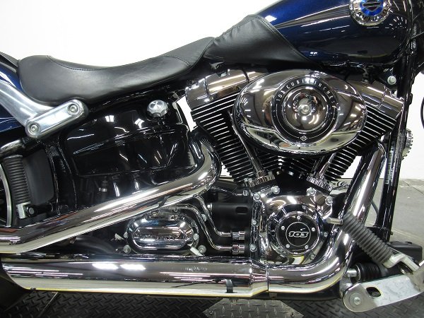 2013-Harley-Breakout-FXSB-u5095-for-sale-in-michigan-engine.JPG