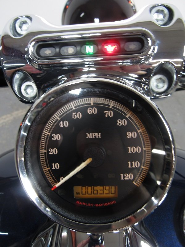 2013-Harley-Breakout-FXSB-u5095-for-sale-in-michigan-odom.JPG
